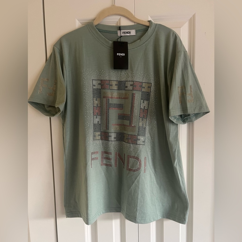 Fendi T-shirt size L woman’s